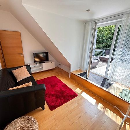 Messe, Uniklinikum, Grugapark - Charmante Wohnung Mit Dachterrasse In Guter Lage Έσσεν Εξωτερικό φωτογραφία